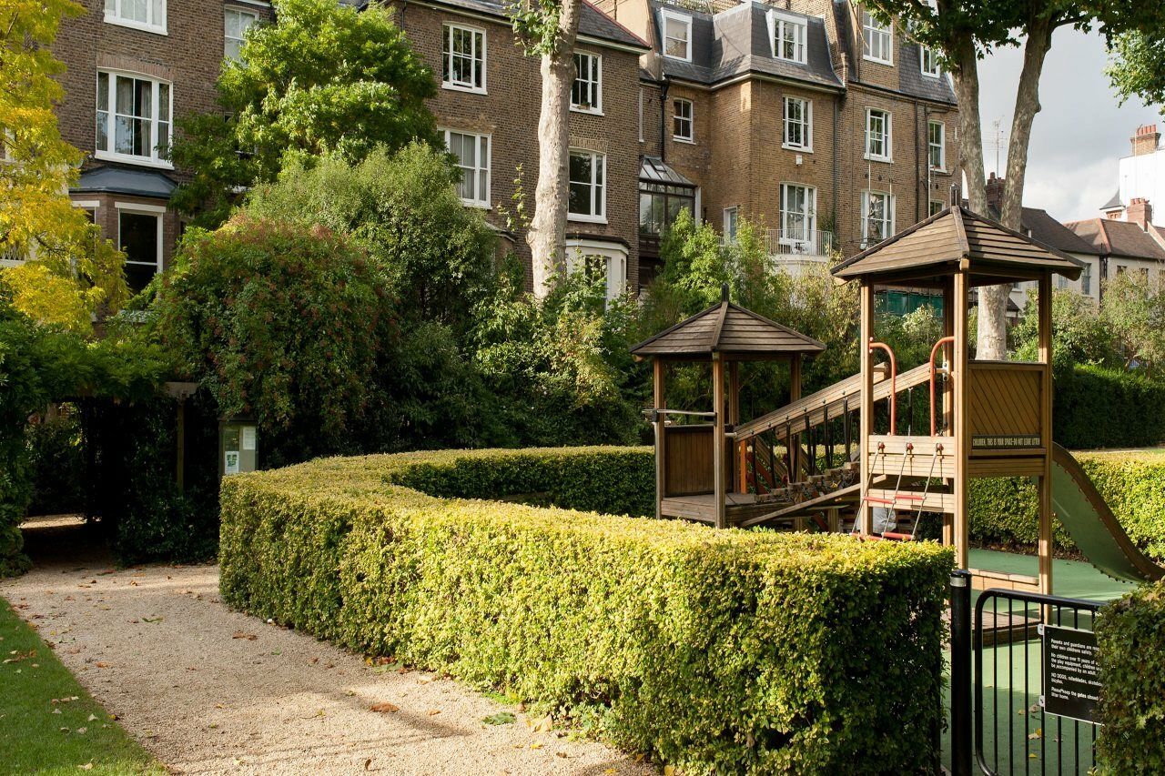 Europa House Apartments Londres Extérieur photo